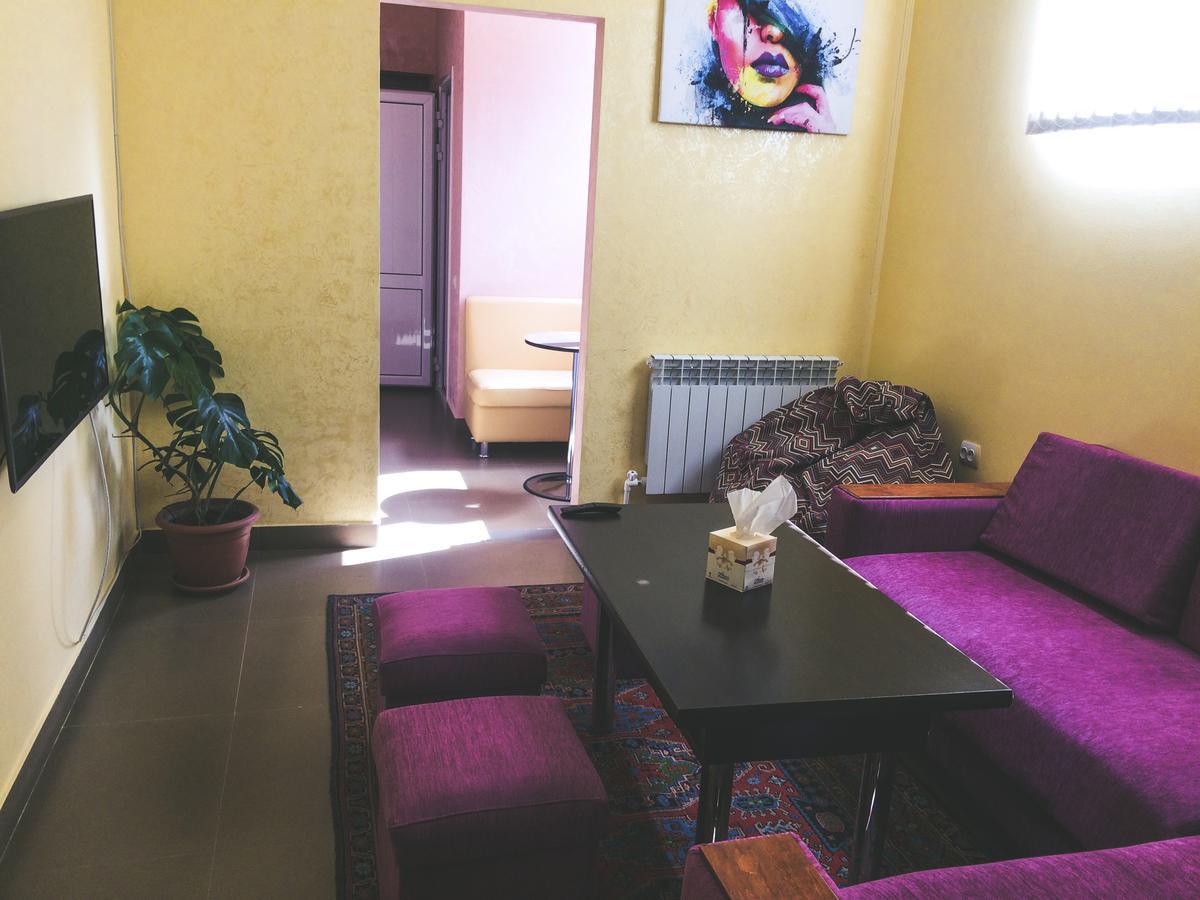 Downtown B&B 瓦纳佐尔 外观 照片