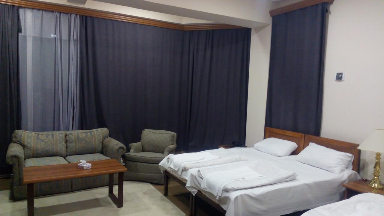 Downtown B&B 瓦纳佐尔 外观 照片